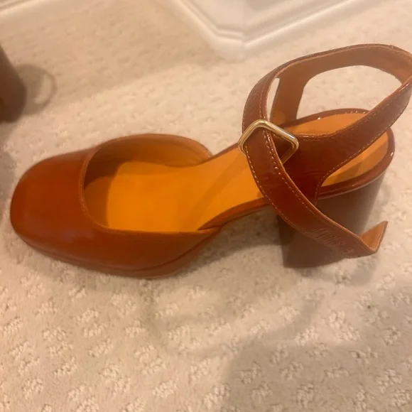 Brown Leather Heels with Ankle Strap - Picture 3 of 4